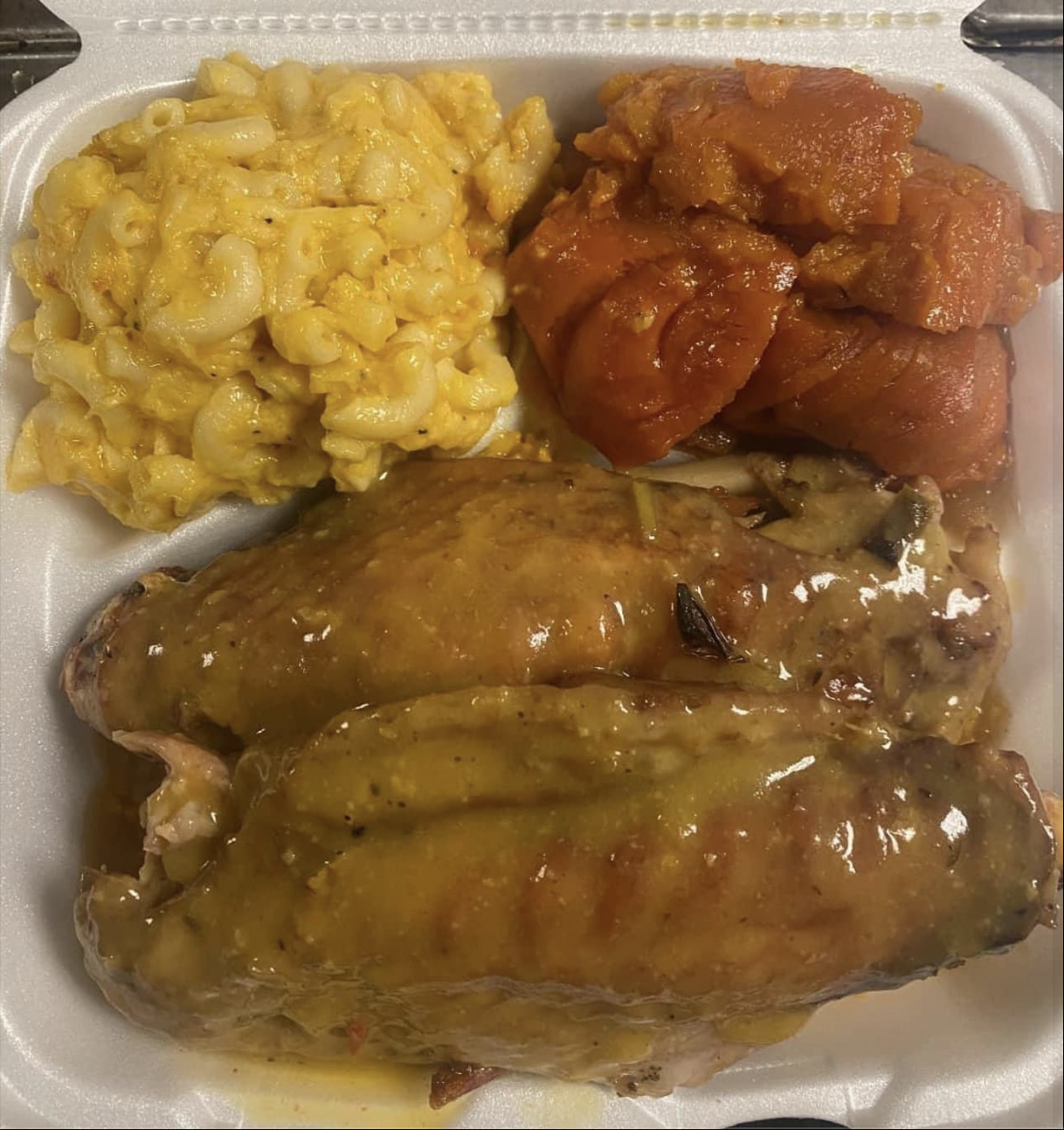 Smothered Wing Dinner (6 Pieces)